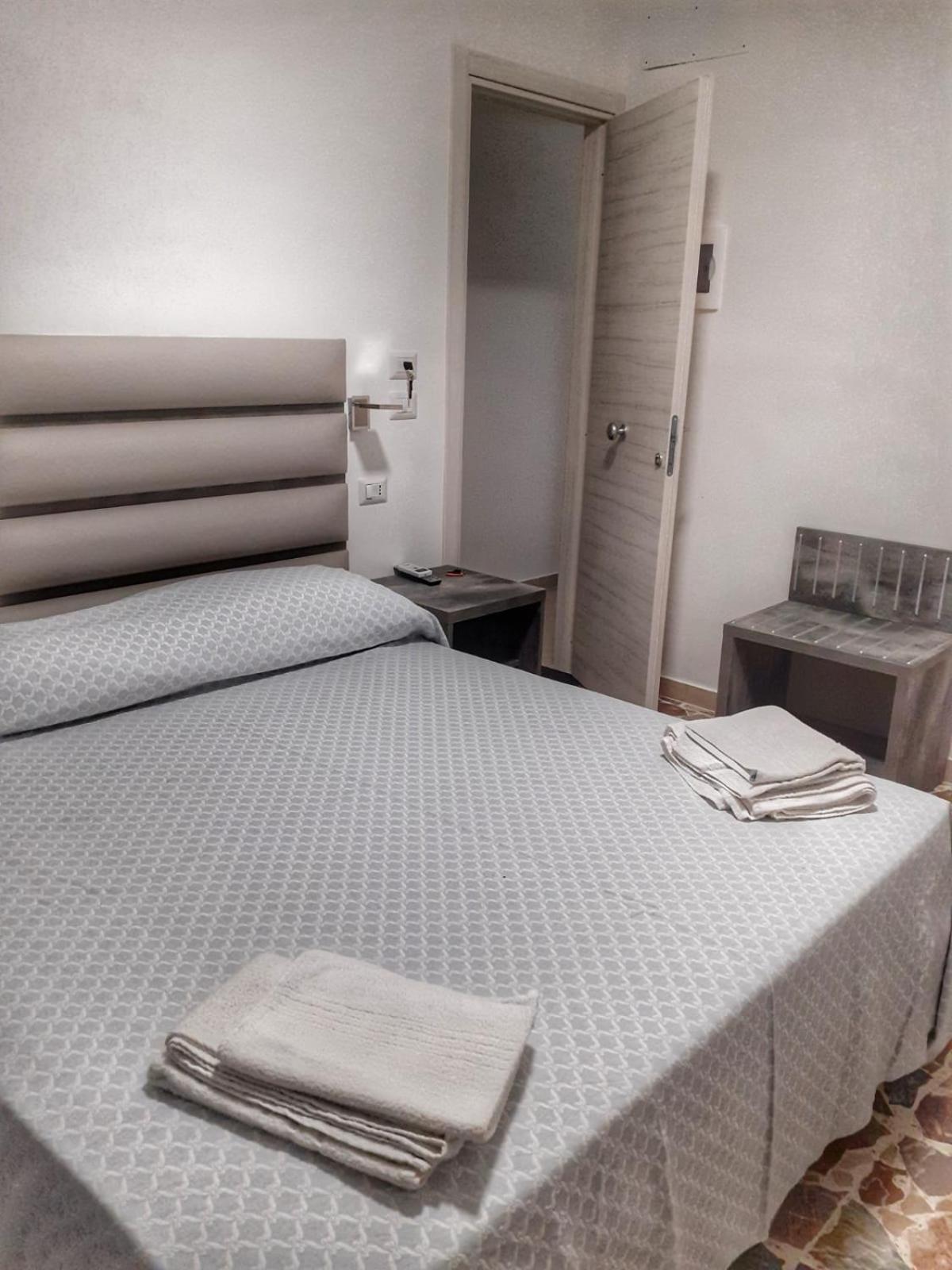 タオルミーナ La Casa Di Gio Bed & Breakfast エクステリア 写真